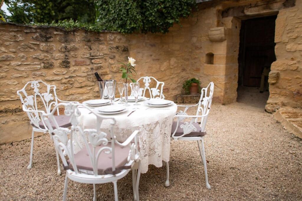 Le Manoir De Carlucet Gite Saint-Crepin-et-Carlucet Bagian luar foto